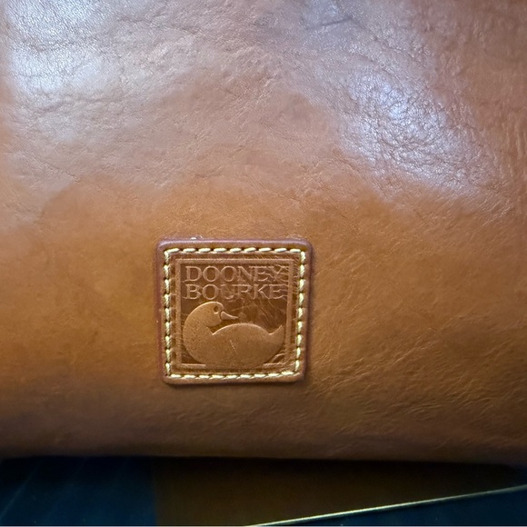 Dooney & Bourke Florentine Large Cassidy Hobo in Natural Leather - Picture 3 of 16